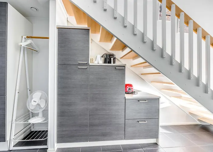 Lomahuoneisto Skyvillas B 28 דירה קאלאיוקי